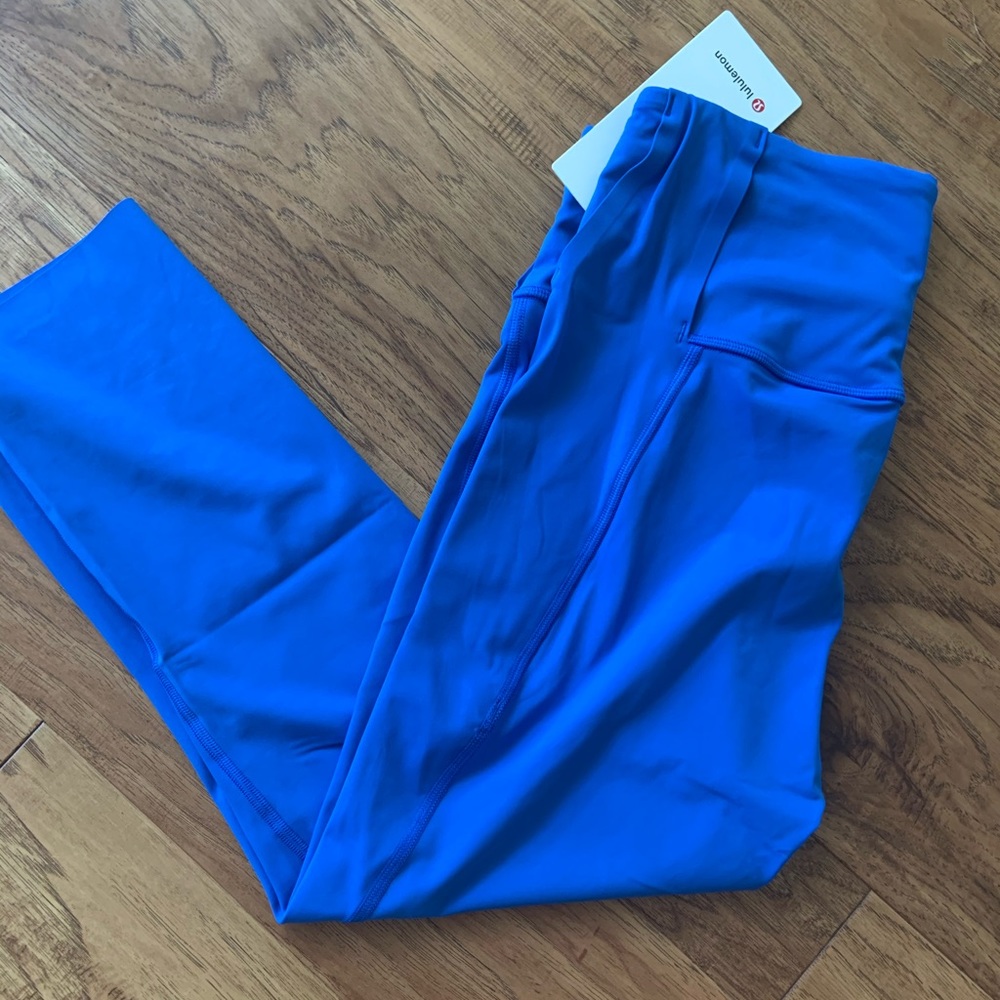 NWT lululemon crop pants.